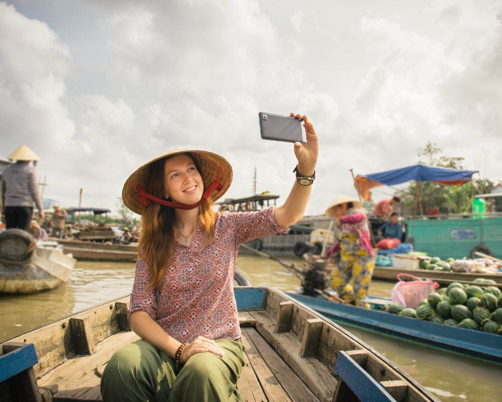 Vietnam travel itinerary ideas - cai rang market